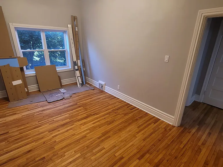 77 Pearl St S #2 — Photo 11