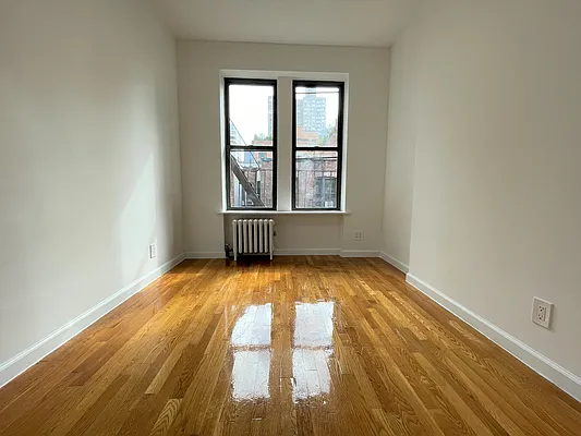 Rented by Compass | media 6