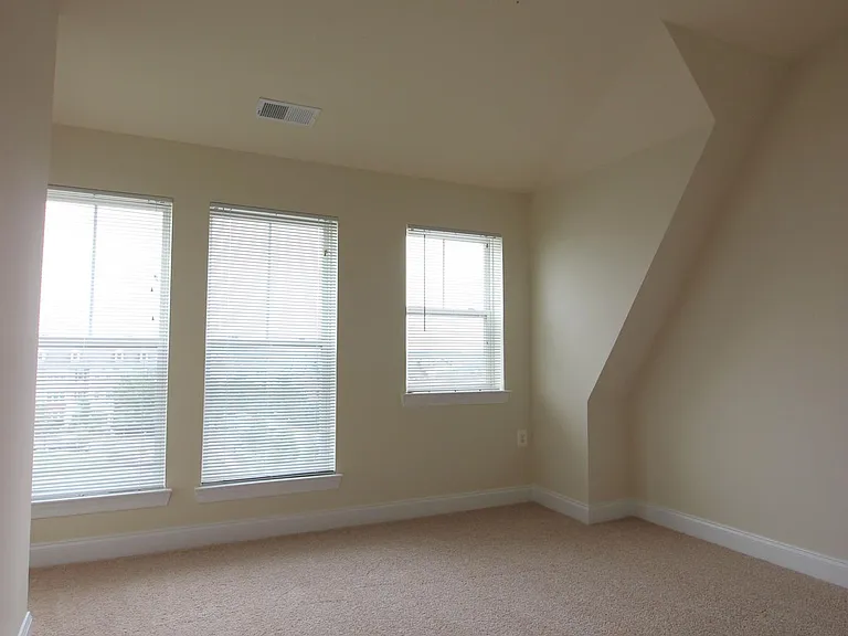 23802 Catawba Hill Dr #B — Photo 31