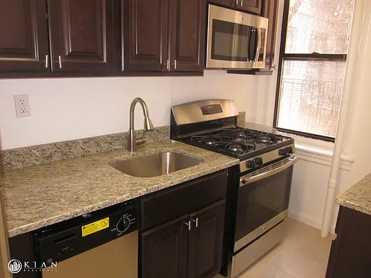 Rented by Kian Realty | media 24