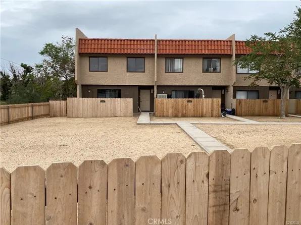 55897 Santa Fe Trl, Yucca Valley, CA 92284