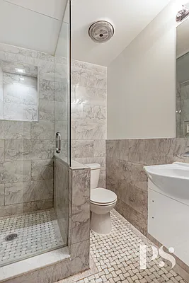 Rented by Compass | media 11