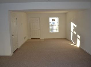 1017 Gregory Ln, Temple, PA 19560