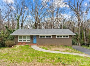 6240 Candlewood Dr, Charlotte, NC 28210