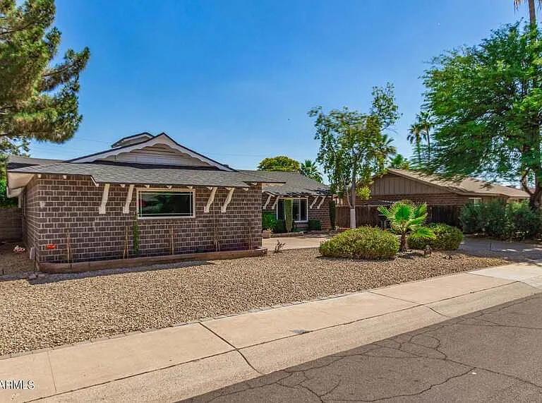 8737 E Sage Dr — Photo 25