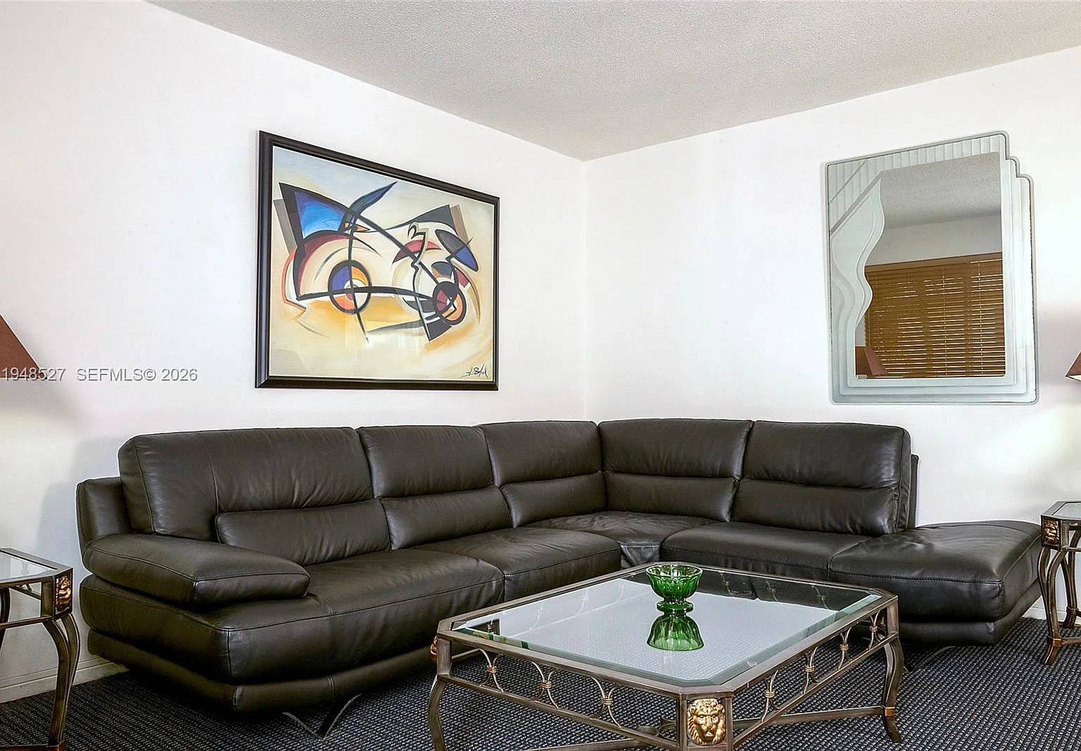 Hollywood South Side Add — Photo 1