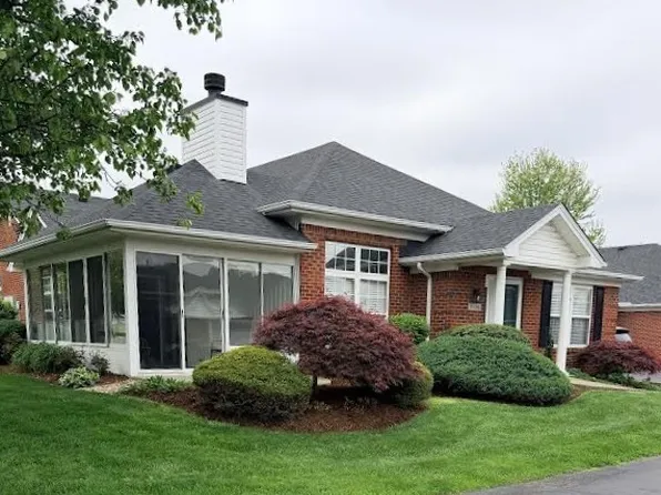 3506 Stonecreek Circle #C, Jeffersonville, IN 47130