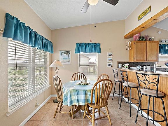2nd image of 4227 Hardin Dr