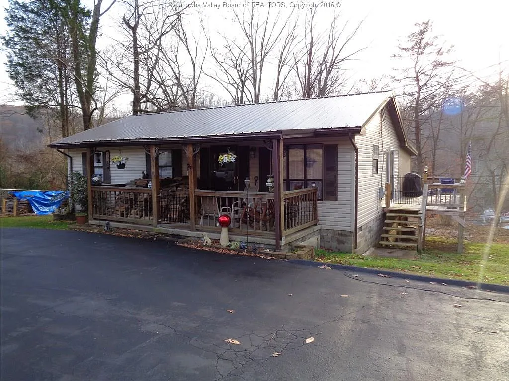 816 Chapel Hts photo 1