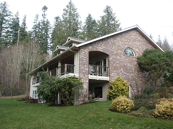 2nd image of 16708 Marine Dr