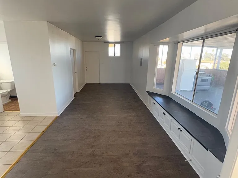 863 E Imperial Hwy #7 — Photo 7