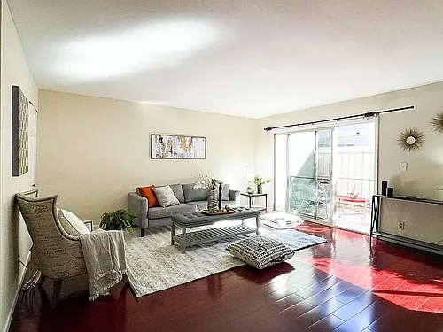 530 La Conner Dr #36 Photo 1