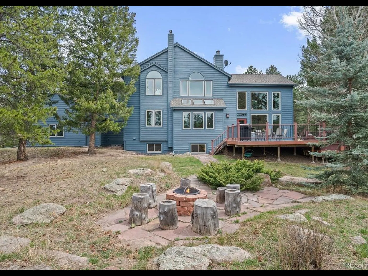4 bed, 4804 sqft, $6,500 — Photo 4