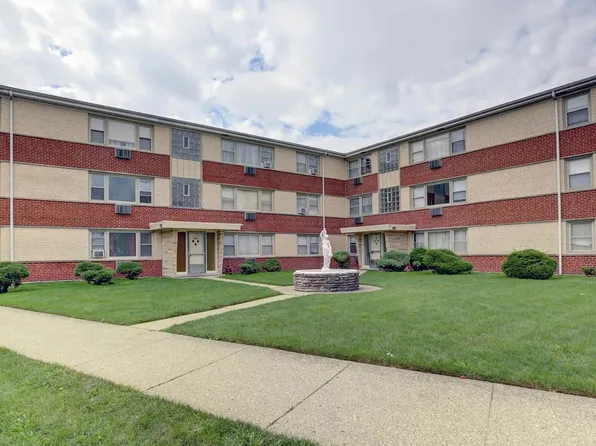 6441 W Higgins Ave APT 3W, Chicago, IL 60656