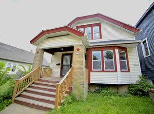3354 N 28th St, Milwaukee, WI 53216