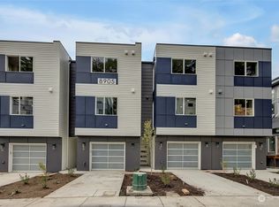 8905 NE 173rd Pl UNIT B, Bothell, WA 98011