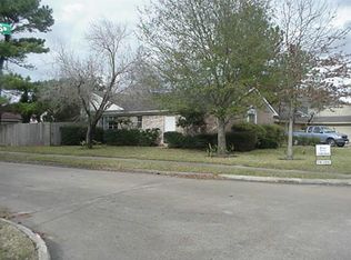 15834 Boulder Oaks Dr, Houston, TX 77084