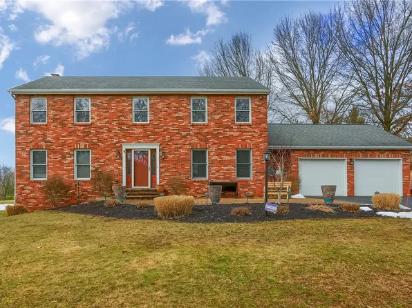 365 Fanker Rd, Harmony, PA 16037