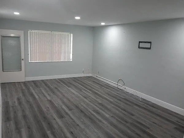 149 West Ct