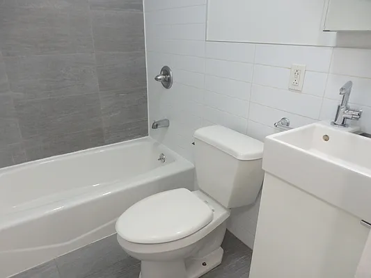 Rented by John O'Kelly Real Estate | media 10