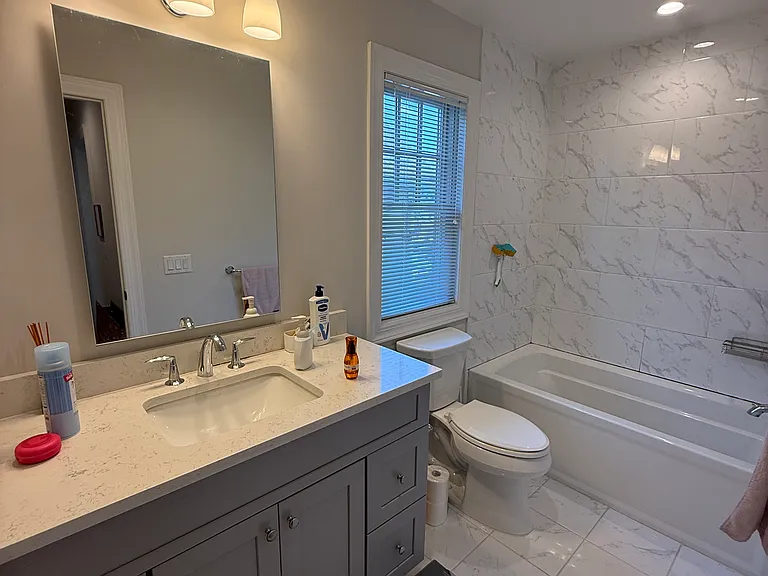 69 Oak St #B — Photo 13