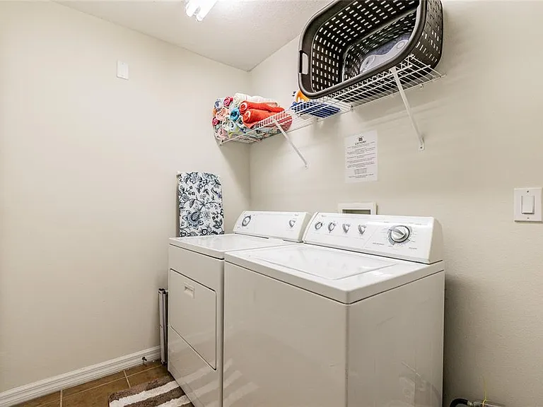 146 Rosso Dr — Photo 24