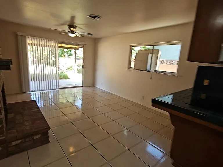 44836 Lorimer Ave — Photo 14