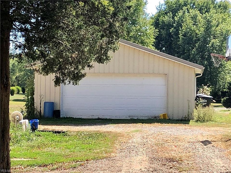2nd image of 6894 Alliance Rd NW