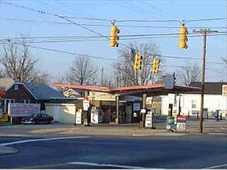 1st image of 1042 E Webb Ave