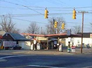 1042 E Webb Ave, Burlington, NC 27217