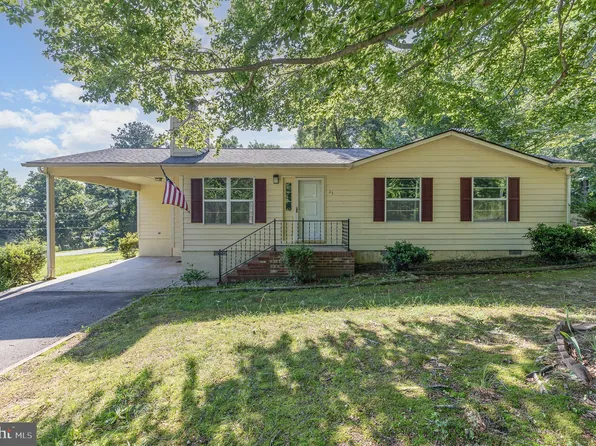 23 American Dr, Montross, VA 22520