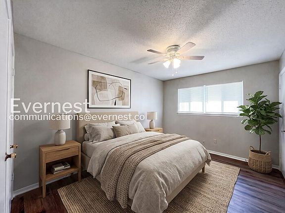 5th image of 6375 Greenbriar Dr