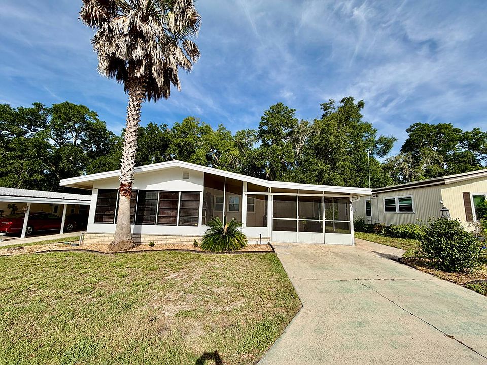 1st image of 661 Hickory Hl