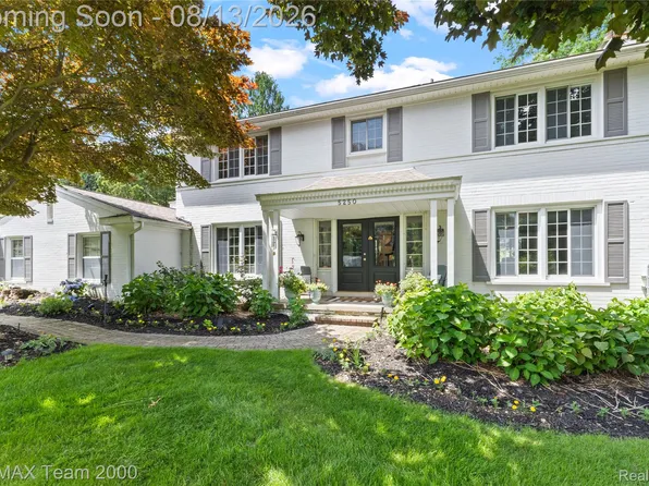 5250 Kellen Ln, Bloomfield Hills, MI 48302