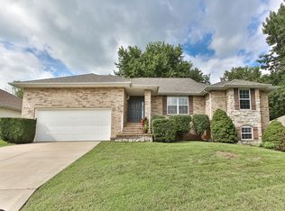 2103 W Sexton Dr, Springfield, MO 65810