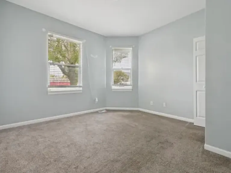 3468 N Richards St — Photo 4