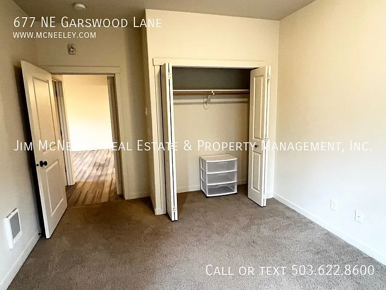677 NE Garswood Ln — Photo 16