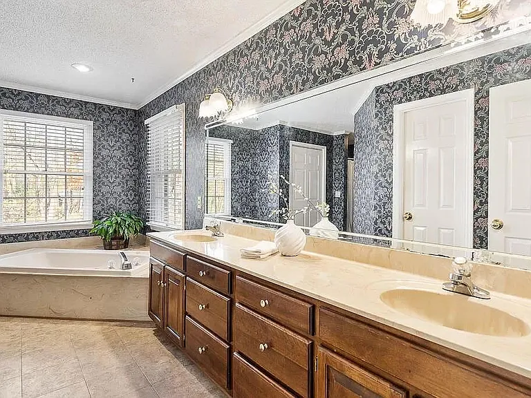 152 Birdie Ct NW — Photo 5