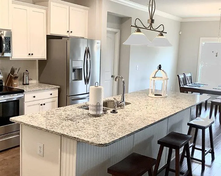 14672 Norfleet Dr — Photo 3