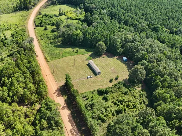 5508 Dess Rd, Florien, LA 71429
