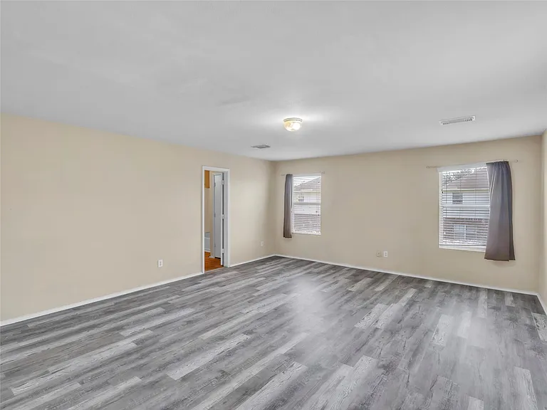 12830 Windy Summer Ln — Photo 19