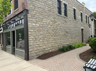 129 S Batavia Ave #2EAST, Batavia, IL 60510