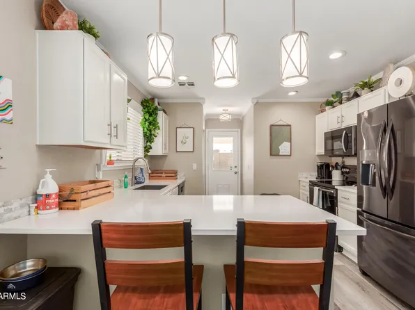 11413 W PINEHOLLOW Drive, Surprise, AZ 85378