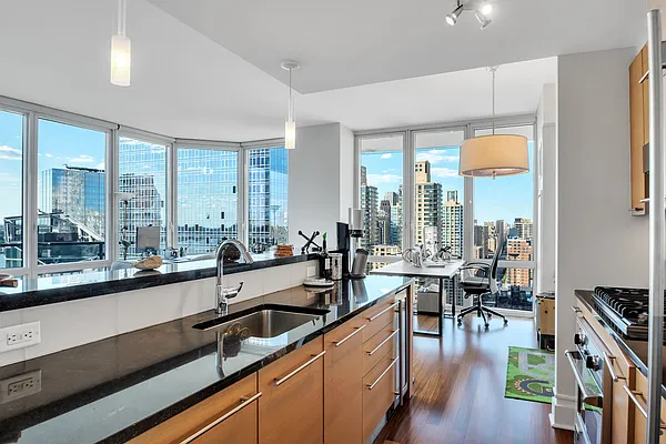 Rented by Compass | media 8