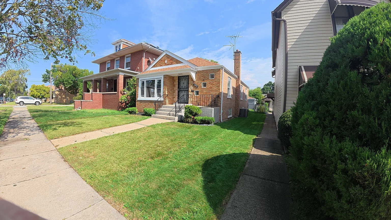 13405 S Buffalo Ave photo 1