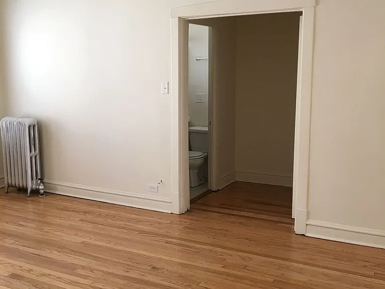 4305 N Francisco Ave #3I — Photo 4