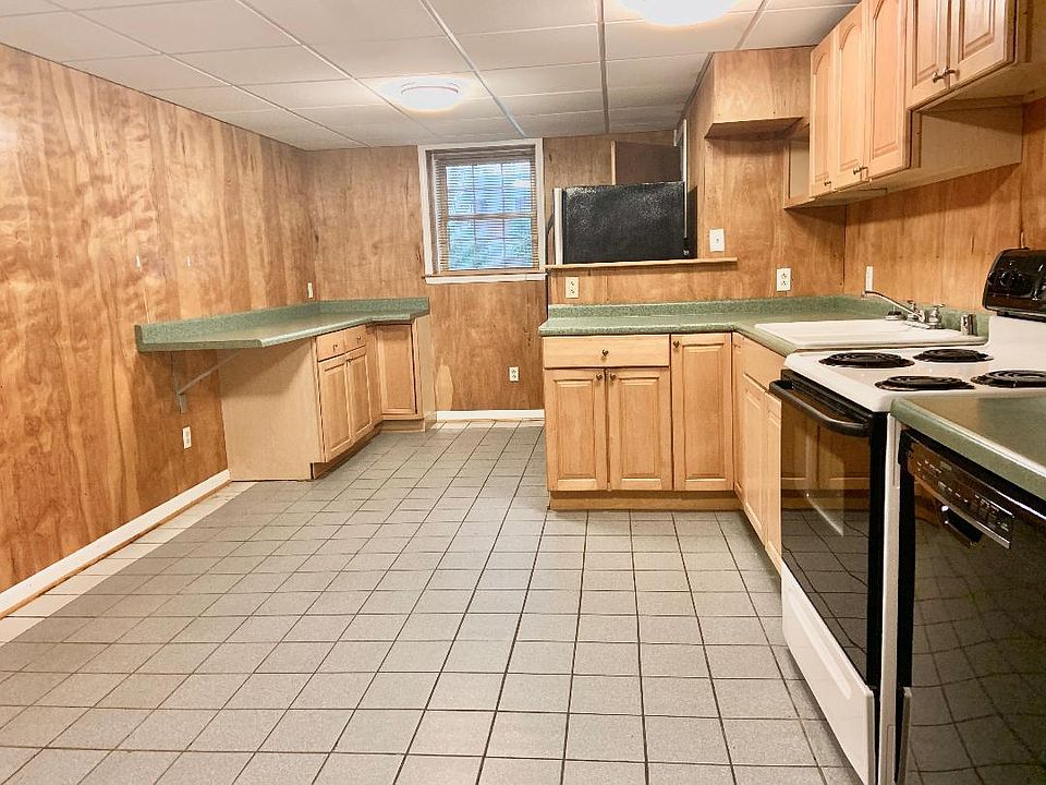 1st image of 303 Leslie Ave #B