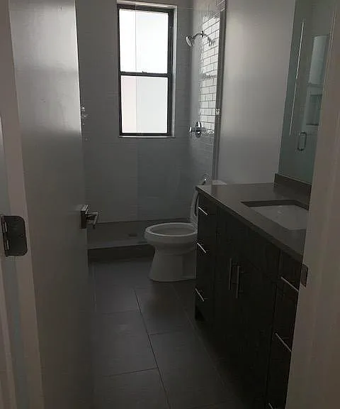 1228 W Diversey Pkwy #1F — Photo 9