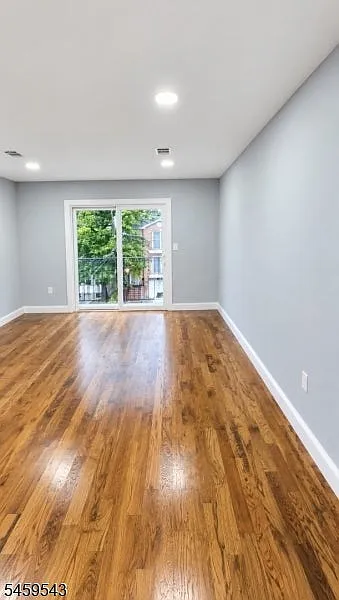3 bed, 2.0 bath, $2,800 — Photo 3