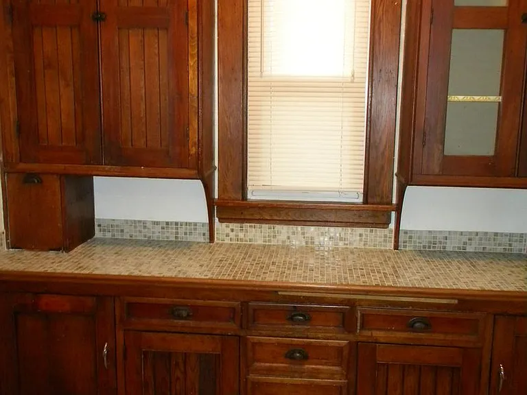742 Buchanan St NE — Photo 8